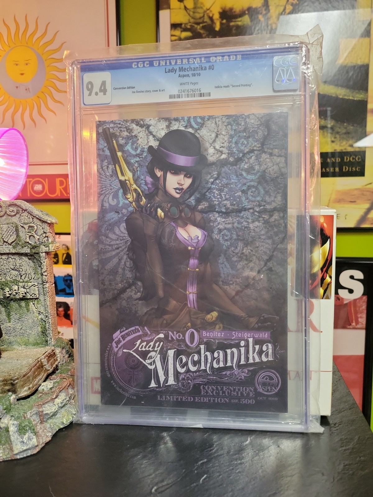 Lady Mechanika #0 (Convention Exclusive, Limited to 500) graded at CGC 9.4 Lady Mechanika #0 (Convention Exclusive, Limited to 500) graded at CGC 9.4