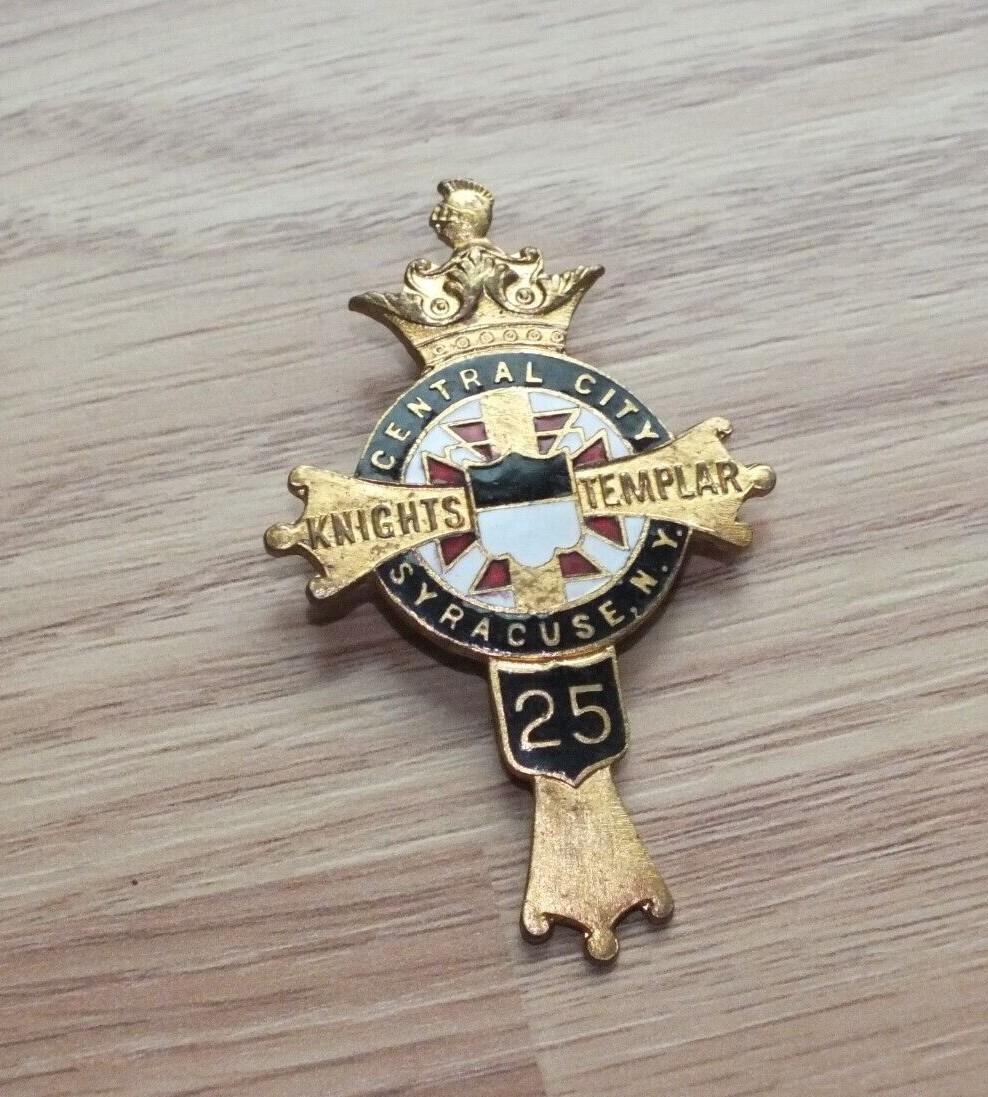 Vintage Central City Knights Templar Syracuse NY 25 Years Collectible Lapel Pin 