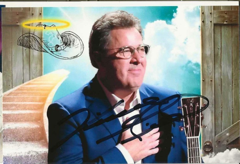 Vince Gill Autographed Photo Hand Signed Musician Country Music Guitarist 4x6