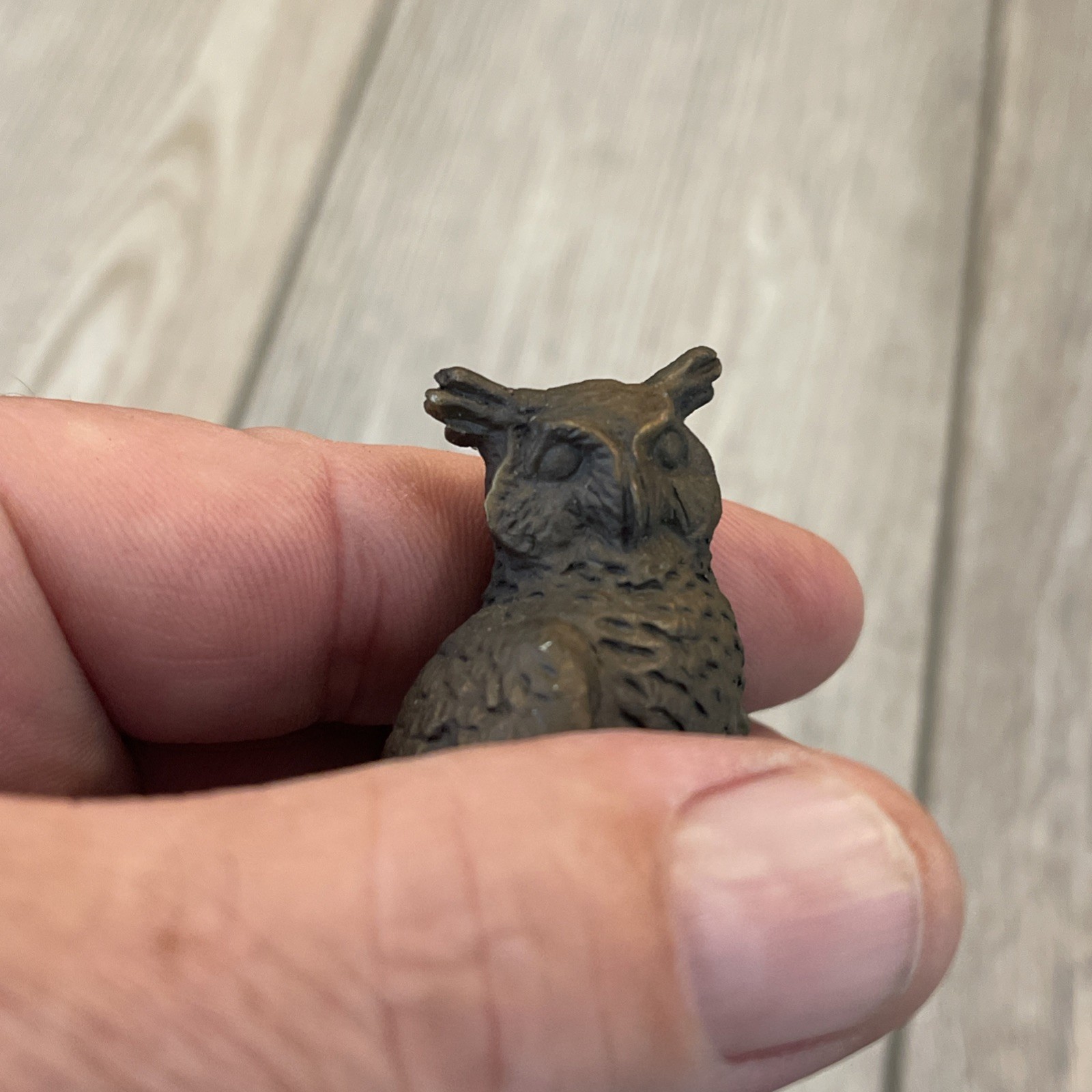 Vtg Avon Source of Fine Collectibles Cast Bronze Owl on Branch Figurine 1980s