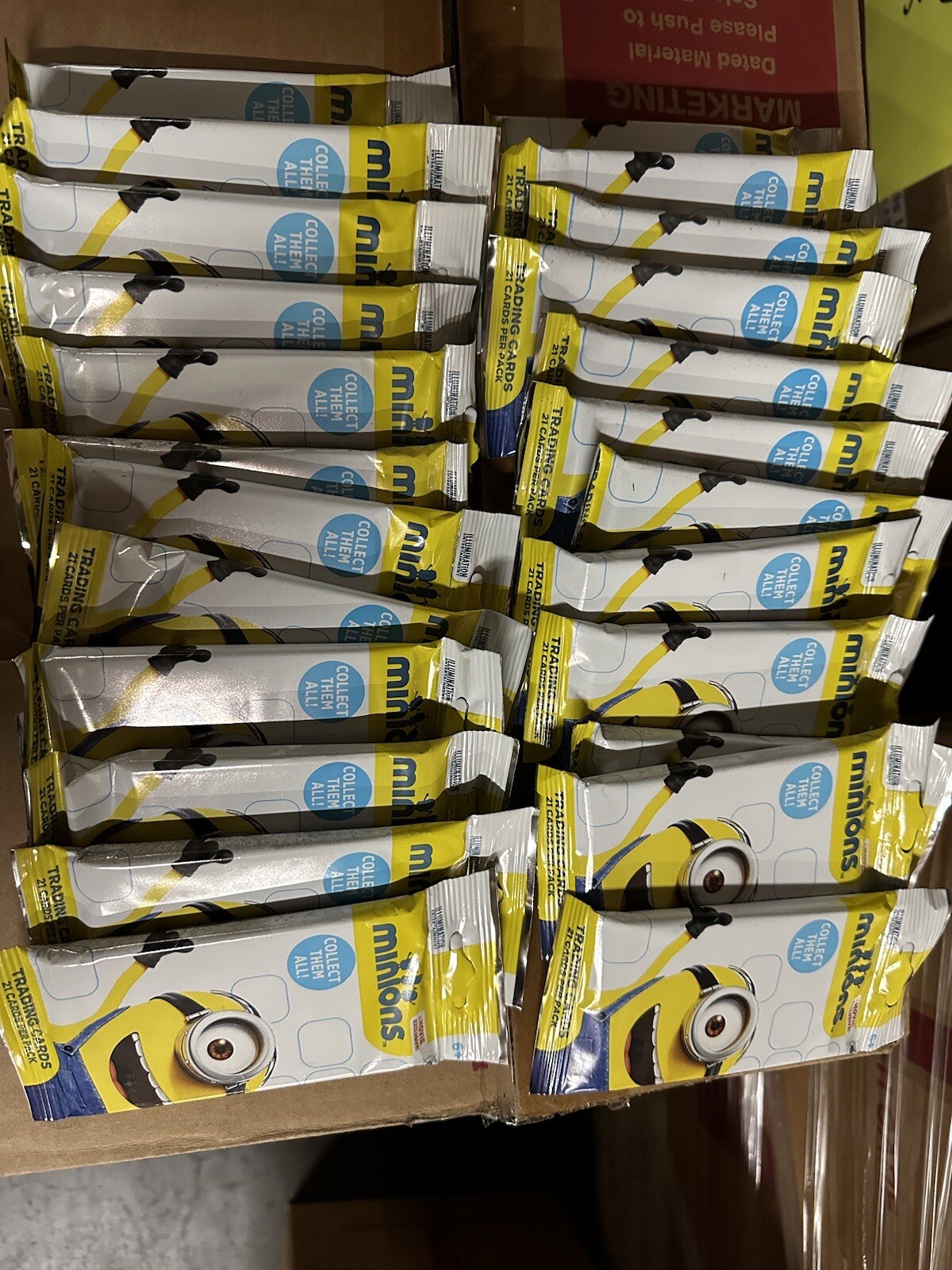 Despicable Me Minions Jumbo Trading Cards Packs 21 Cards Per 10 packs Per Lot Despicable Me Minions Jumbo Trading Cards Packs 21 Cards Per 10 packs Per Lot