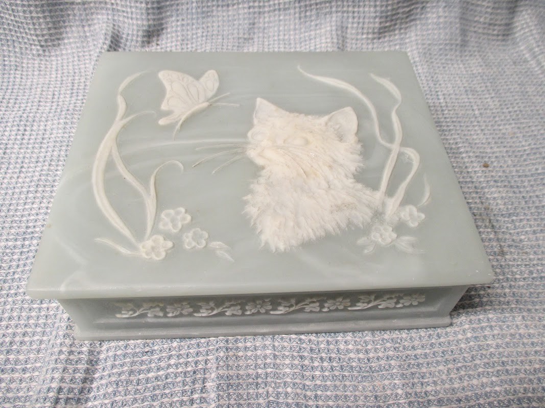 Vintage Incolay Stone Jewelry Box with Cat Kitten Butterfly | Hand Crafted