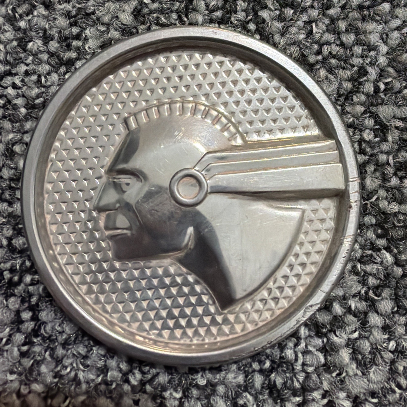 VTG Pontiac LH Fender Emblem Original Indian 1951- 1953 PONTIAC PT 1550174