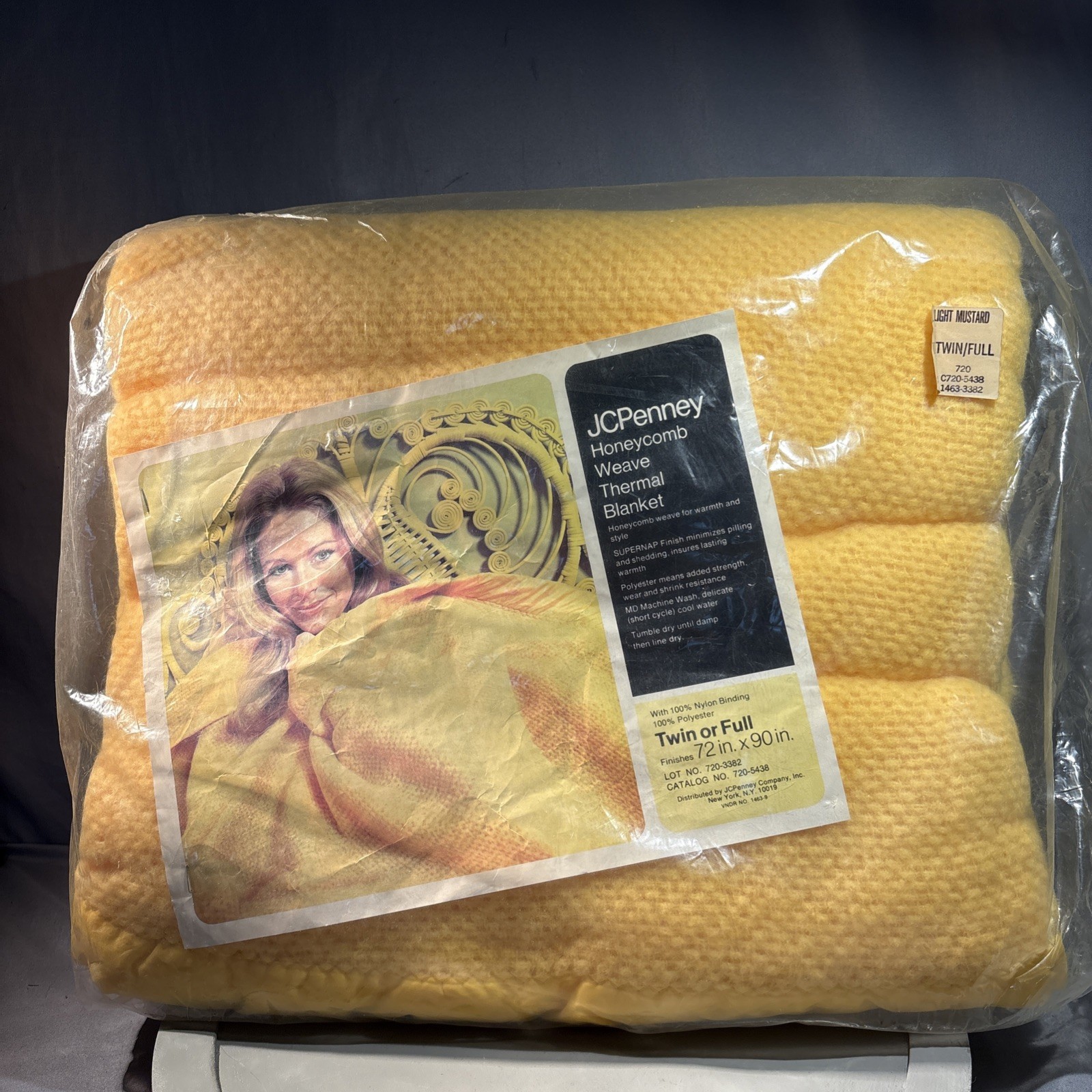 Vtg Grant Crest Napped Thermal Blanket Satin Trim Mustard Yellow 72