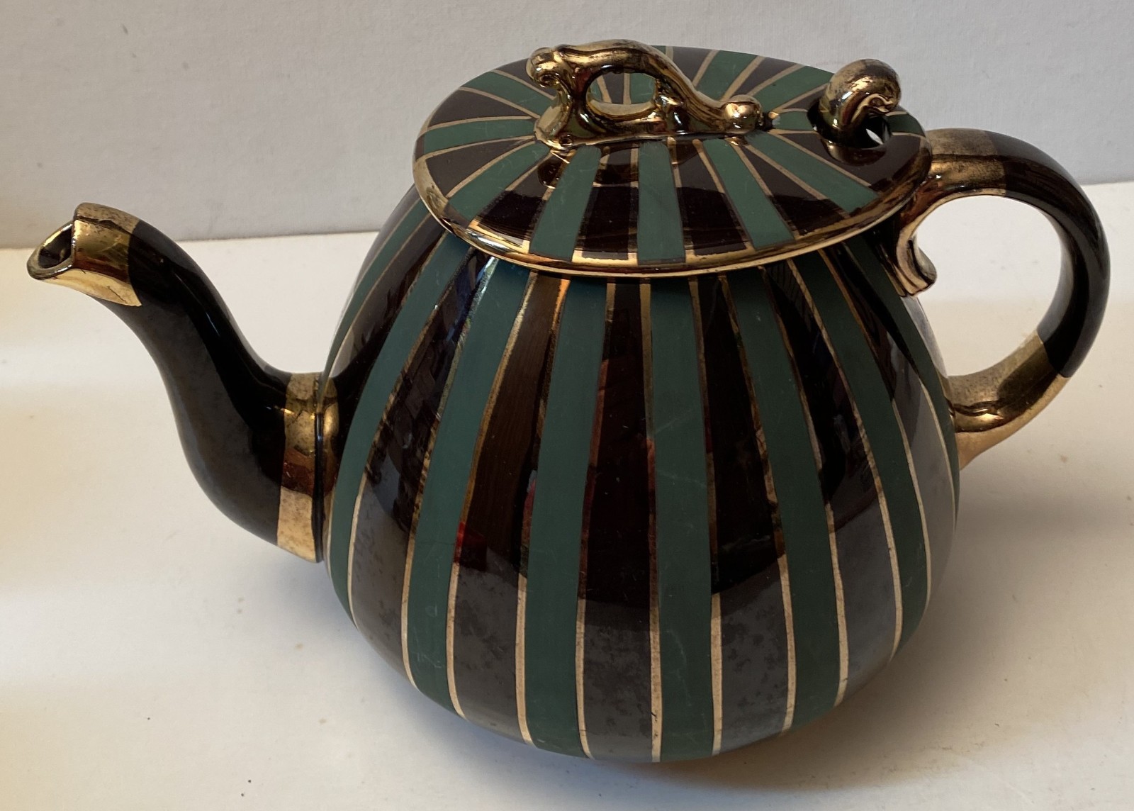 Vintage Green and Gold Vertical Striped Teapot w/Hinged Lid - England