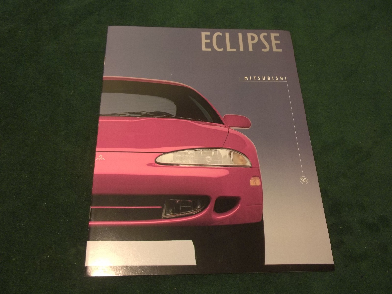 1995 MITSUBISHI ECLIPSE 16 Pg SALES BROCHURE ORIGINAL MINT 8.5\
