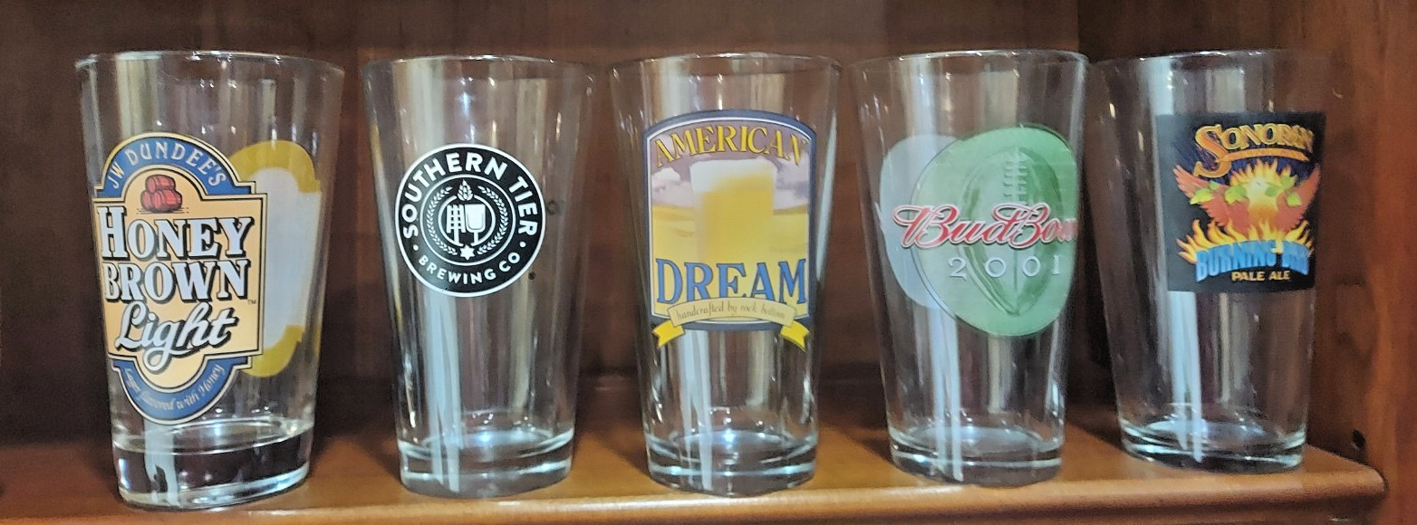 Beer glasses 16 oz U pick your choice, Brew Pubs or Brands your choice 3.50 each