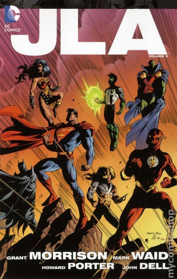 JLA TPB Deluxe Edition #3-1ST NM 2013 Stock Image