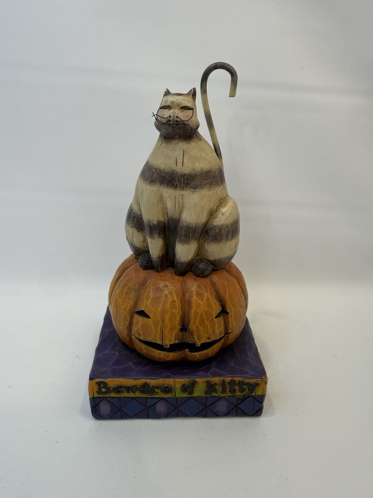 Jim Shore Halloween Cat Beware of Kitty Heartwood Creek Figure: Chipped Ear