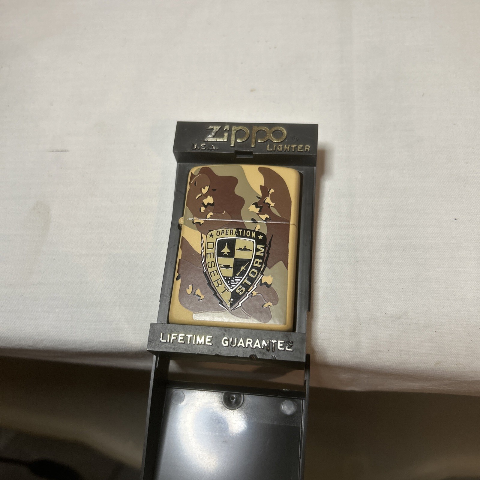 Vintage Operation Desert Storm Camo Tan Matte Zippo Lighter New B32