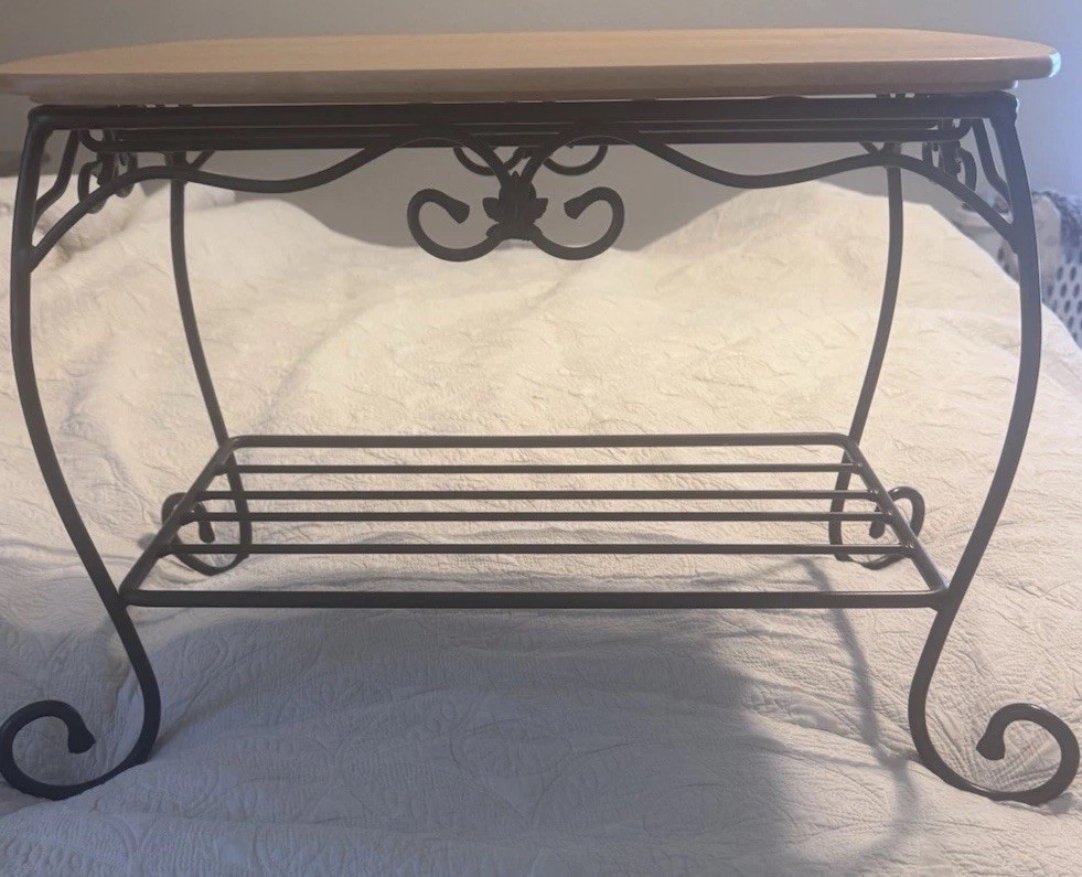 Longaberger Wrought Iron Treasures Stand Table Wood Lid Basket