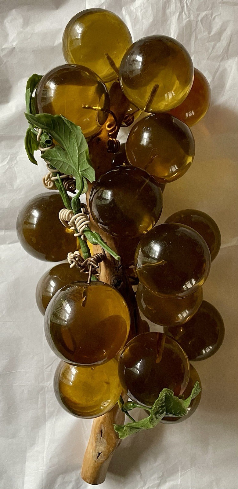 Italian Green Vintage MCM Lucite Acrylic Large Grapes With Drift Wood Heavy Italian Green Vintage MCM Lucite Acrylic Large Grapes With Drift Wood Heavy