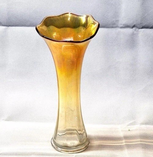 Vintage IMPERIAL Glass Medium 11\