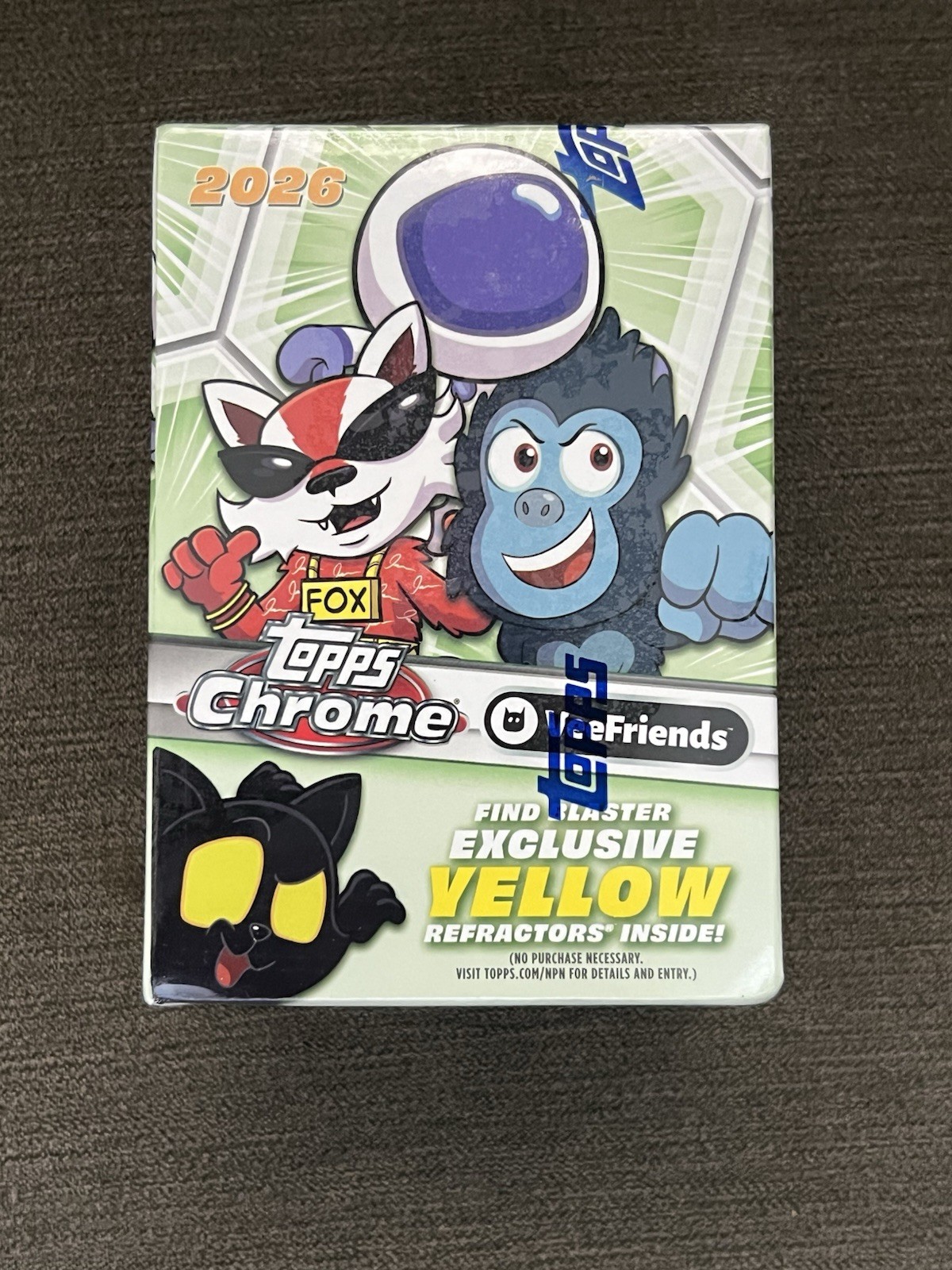 2026 TOPPS CHROME VEEFRIENDS FACTORY SEALED BLASTER BOX 2026 TOPPS CHROME VEEFRIENDS FACTORY SEALED BLASTER BOX