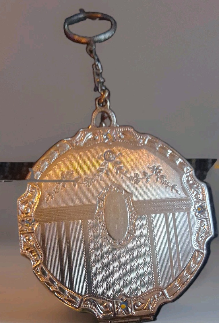 Vintage early Cosmetic Compact with Finger Ring Chain
