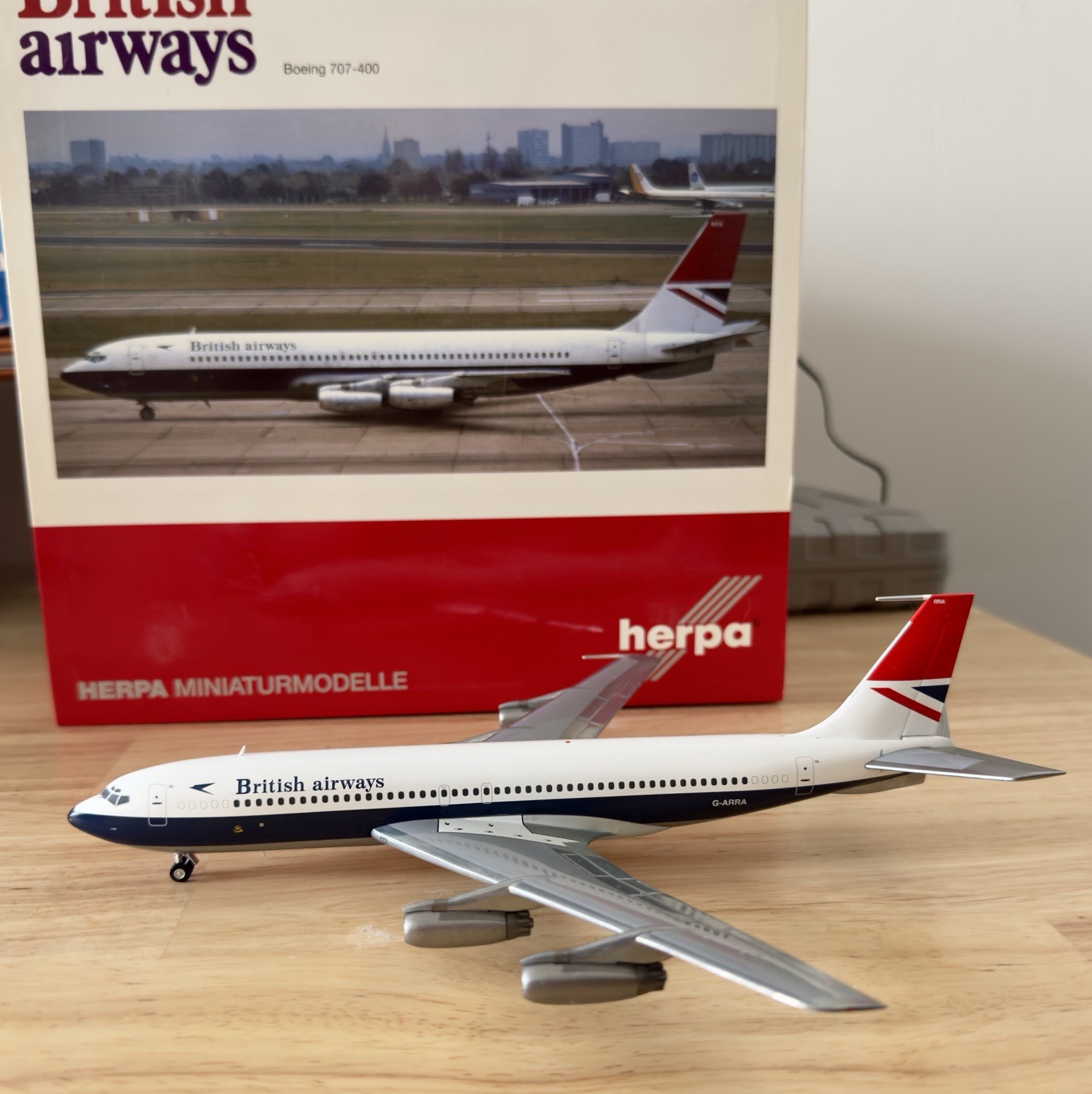Herpa British Airways 707-400 1/200 Scale Die-Cast METAL Model 558464