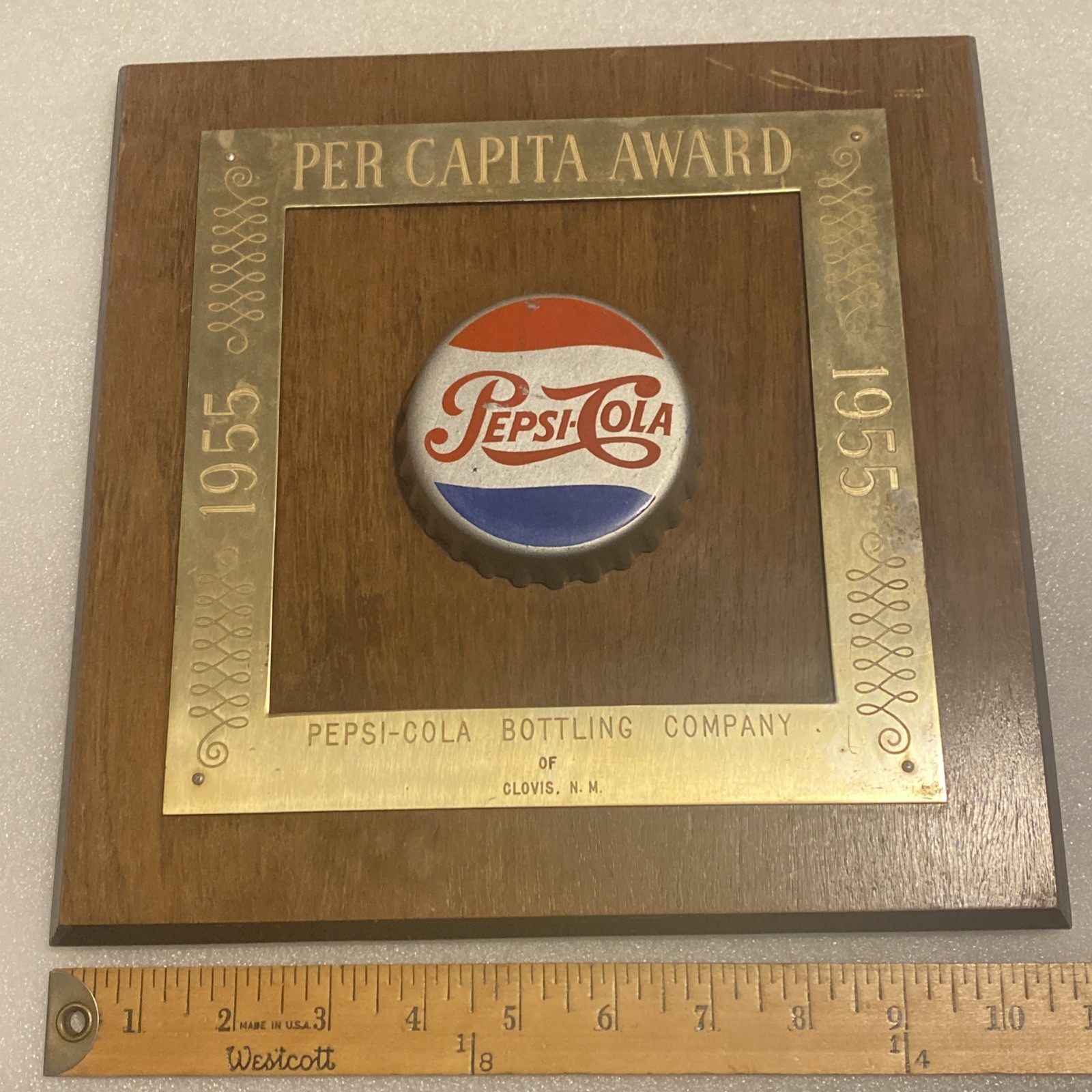 VINTAGE 1955 PEPSI COLA BOTTLING PER CAPITA AWARD BOTTLE CAP SIGN PLAQUE CLOVIS