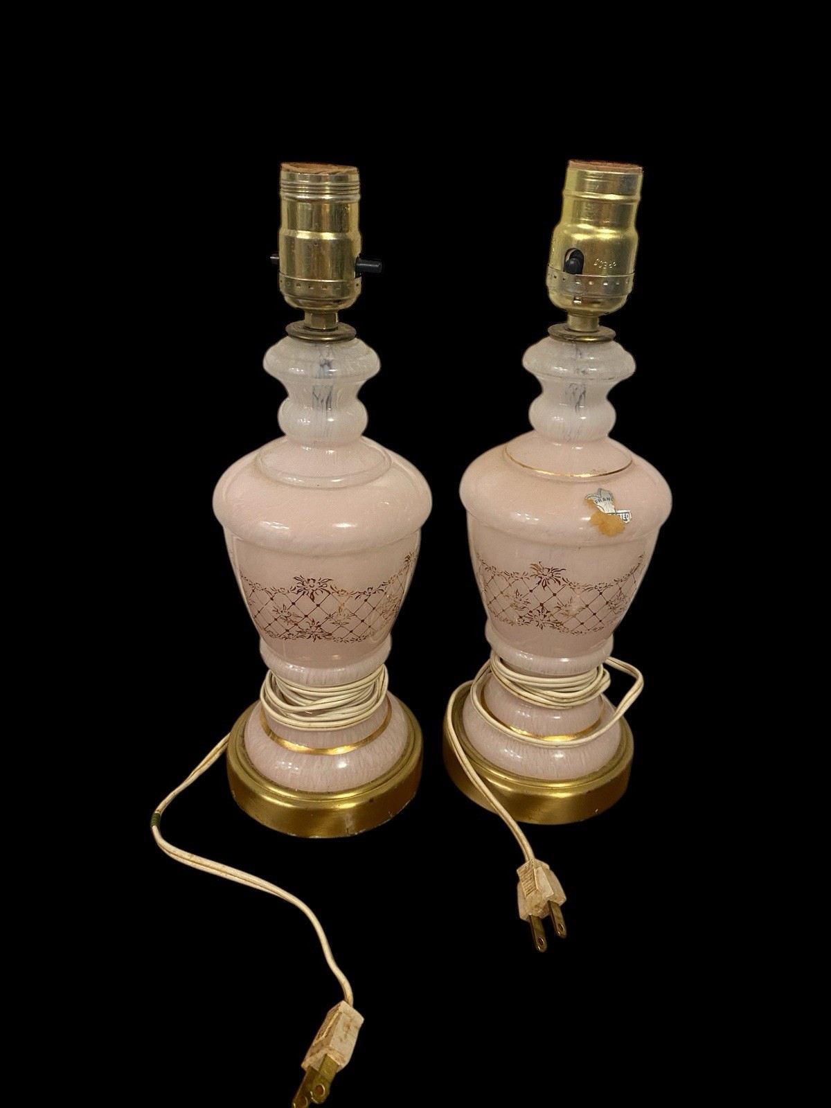Vintage Pair Of Gold/Pink Underwriters Laboratories Inc.  Lamps France. Works