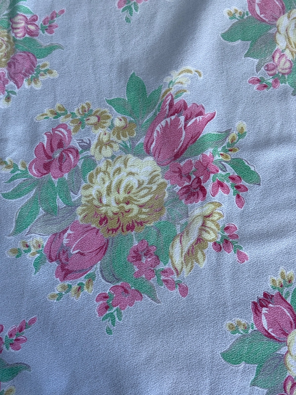 Glammy Age Patina Shabby Chic 1930’s Flea Market Chic Barkcloth Vintage Fabric