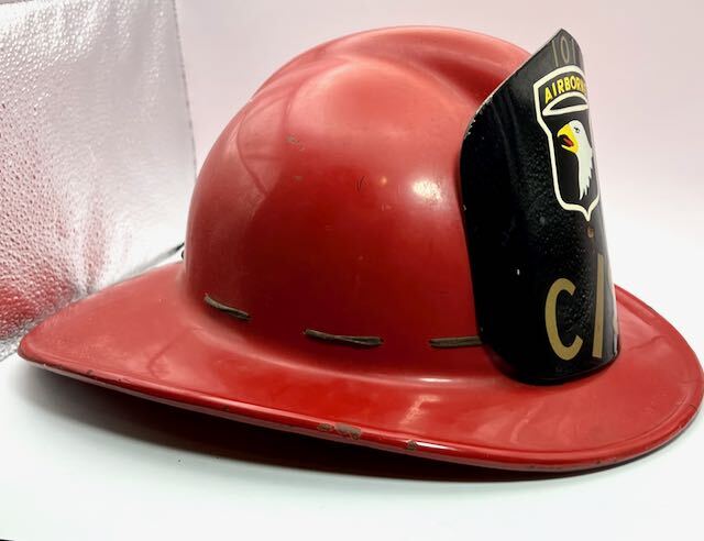 Clearance VINTAGE US Army 101st Airborne \