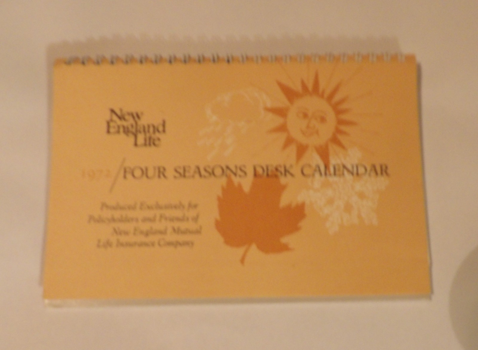 Vintage 1972 NEW ENGLAND LIFE FOUR SEASONS DESK CALANDER