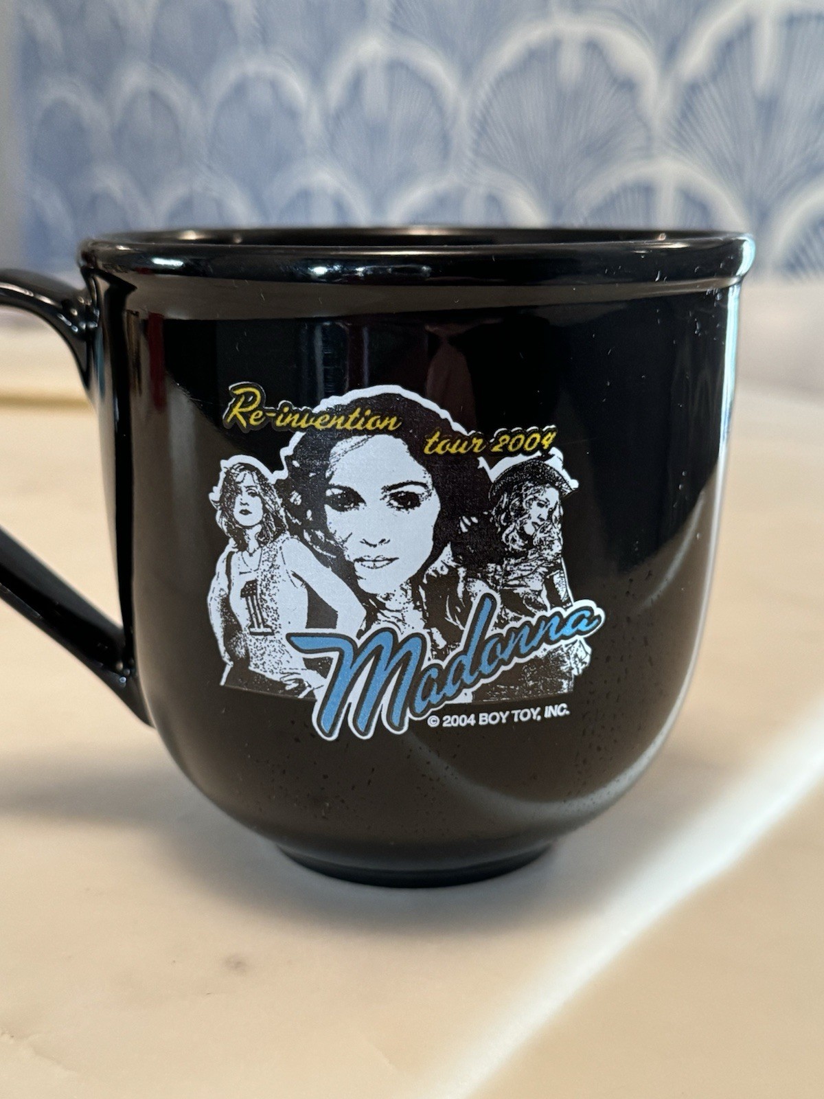 Madonna Reinvention Concert 2004 Coffee Cup Mug Mint Condition