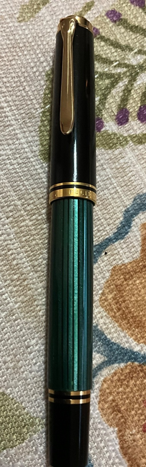 Pelikan Souveran M600 Green Stripe Fountain Pen 14C 585 Gold Nib B Broad nib
