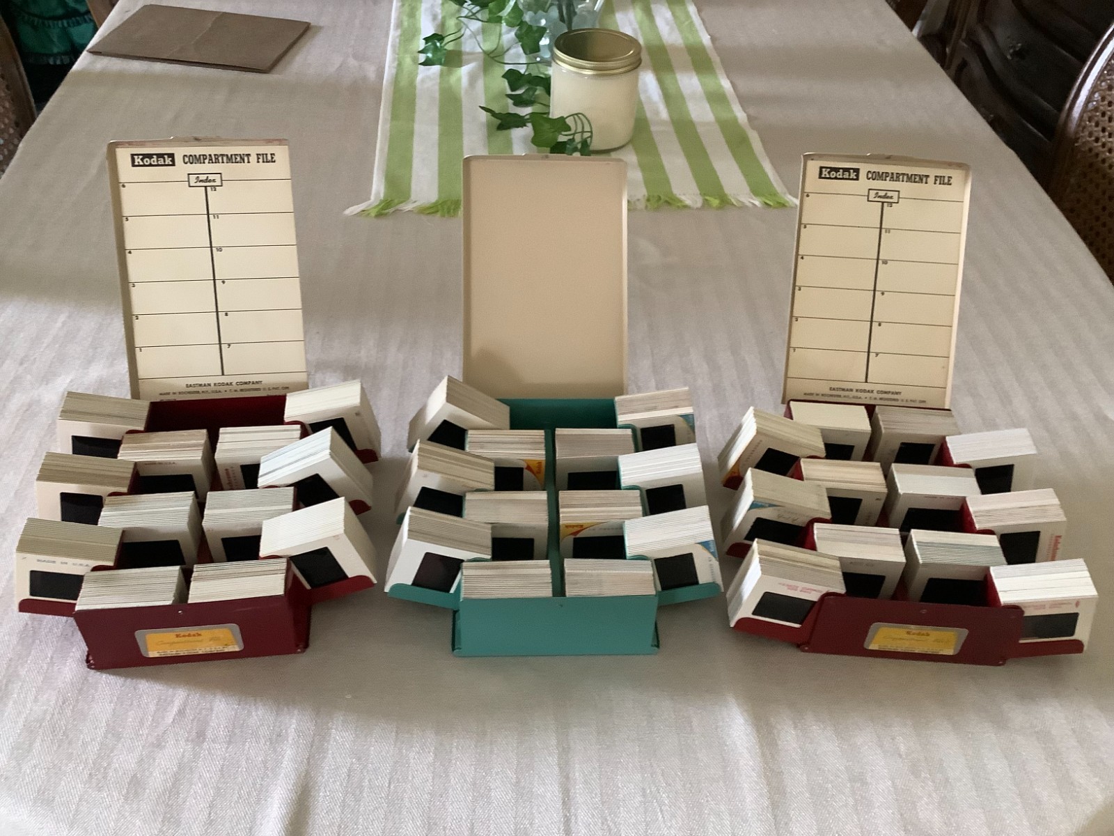 Lot 700+ Vtg Original Amateur 35mm Color Slides PLUS 3 Compartment Files 1960s