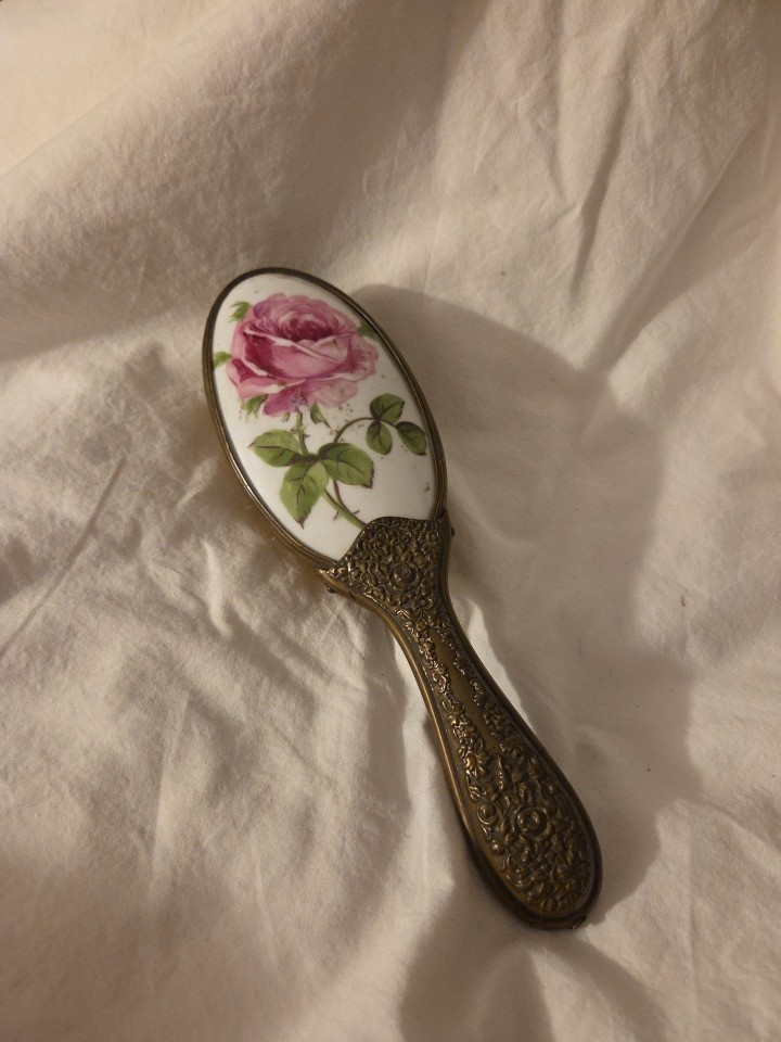 Vintage/Antique Art Nouveau-style vanity hair brush 1920s porcelain rose brass