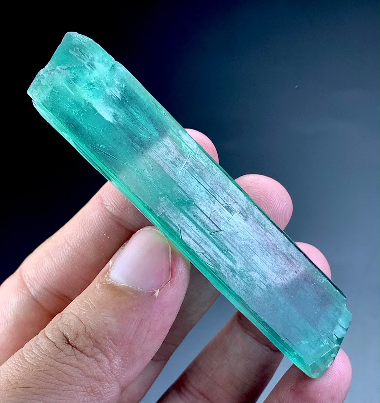 Hiddenite Kunzite Crystal From Afghanistan  188 Carat