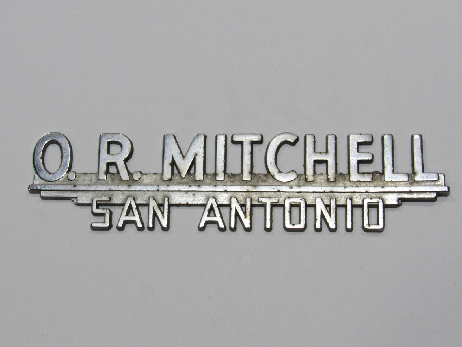 VTG O.R. Mitchell Plymouth San Antonio Texas Metal Dealership Badge Emblem Tag VTG O.R. Mitchell Plymouth San Antonio Texas Metal Dealership Badge Emblem Tag