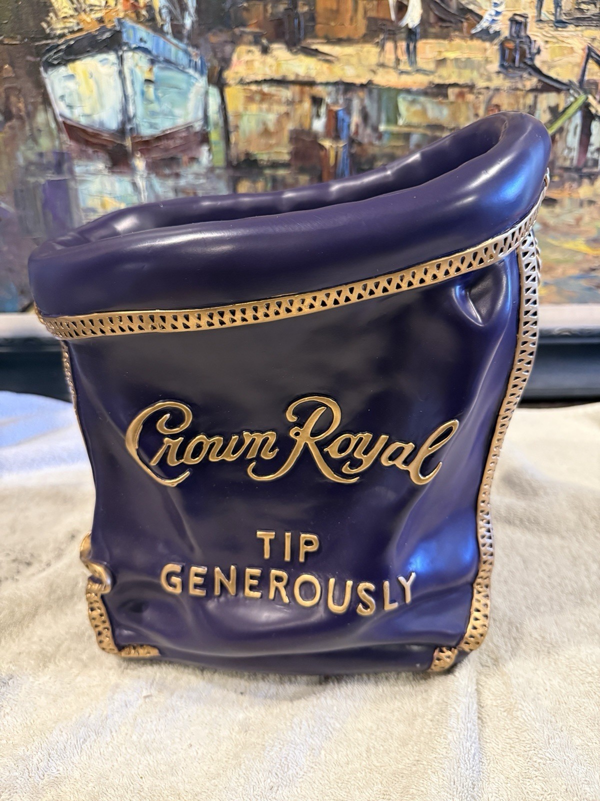 💜Rare Crown Royal Plaster Tip Jar  11\