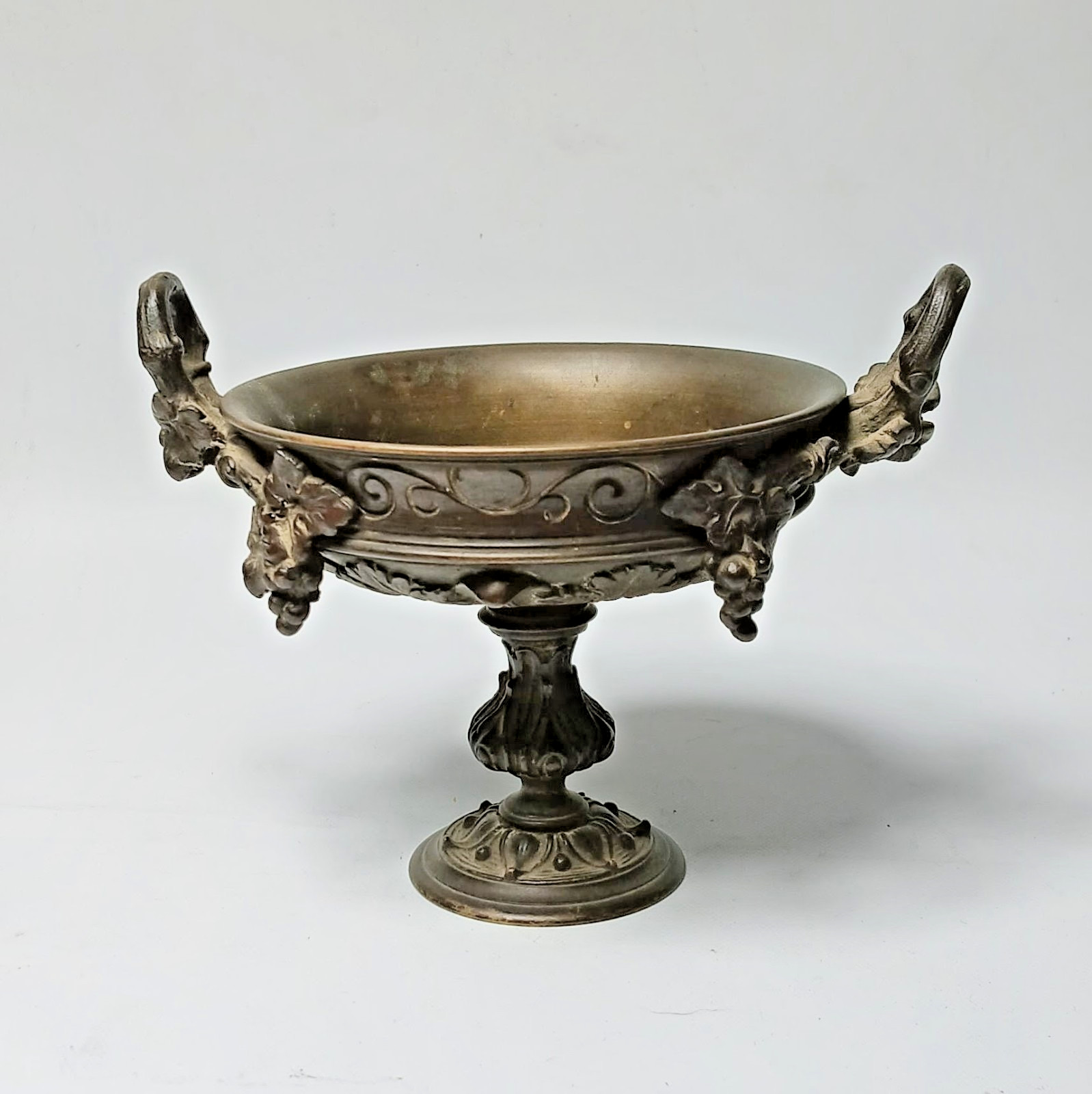 Early Original Antique Solid Bronze Wine Tazza Vessel  Bowl Compote w Grape Vine