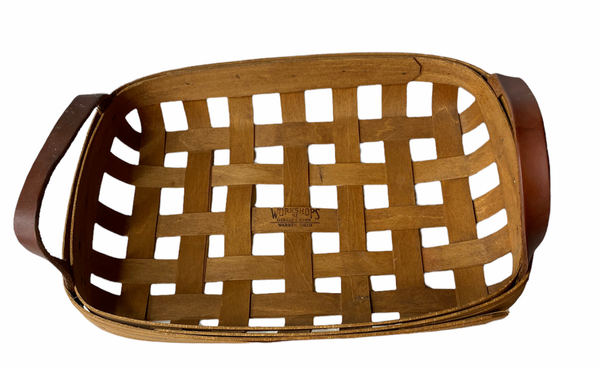 Workshop of Gerald E Hinn Rectangle Wooden basket w/leather handles 9\