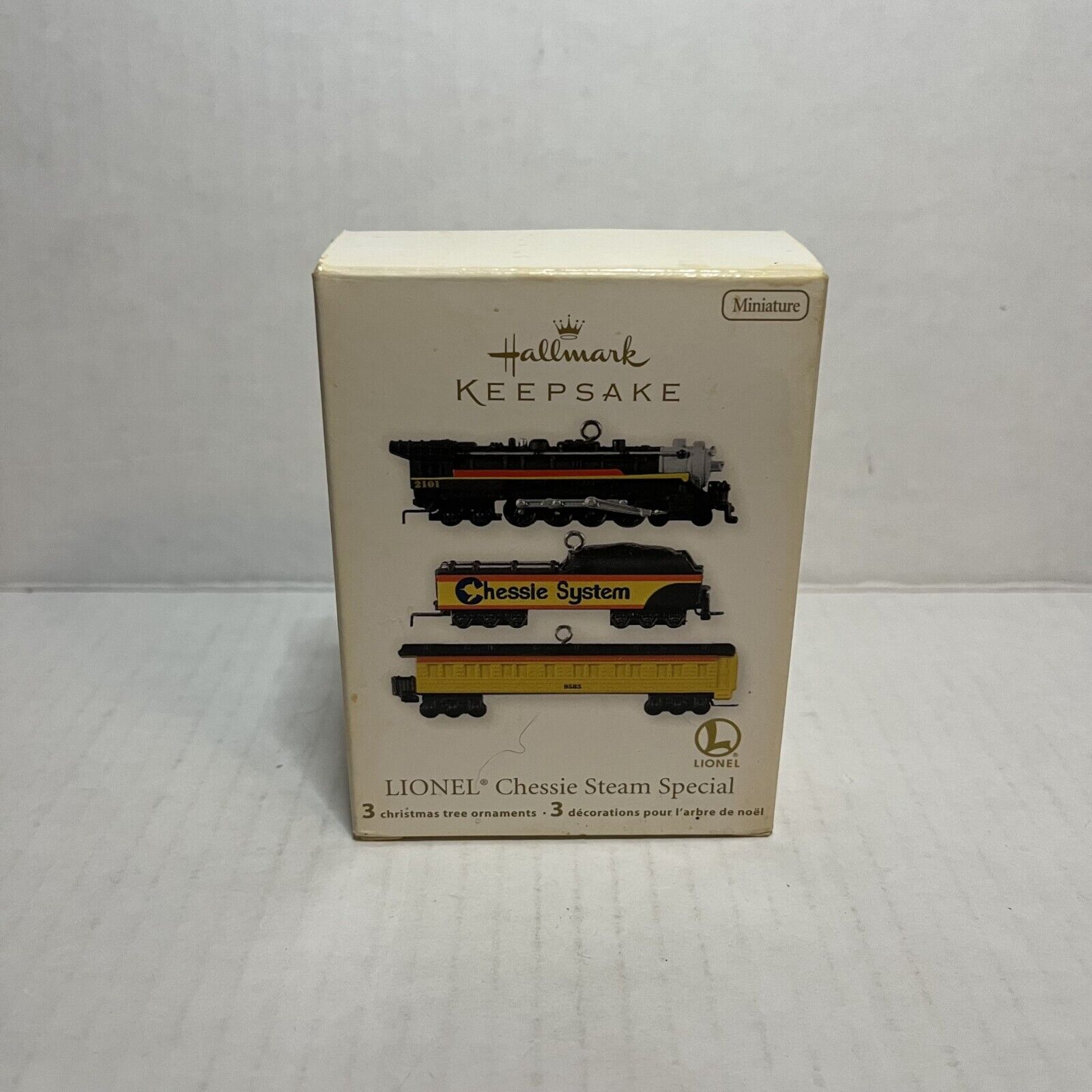 Hallmark Keepsake 2012 LIONEL Chessie Steam Special Miniature Train Ornaments