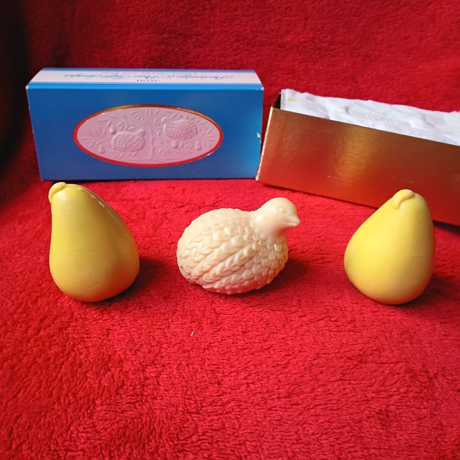 Vintage Avon Partridge And Pears Carved Gift Soap 1960s New W/Original Box  USA 