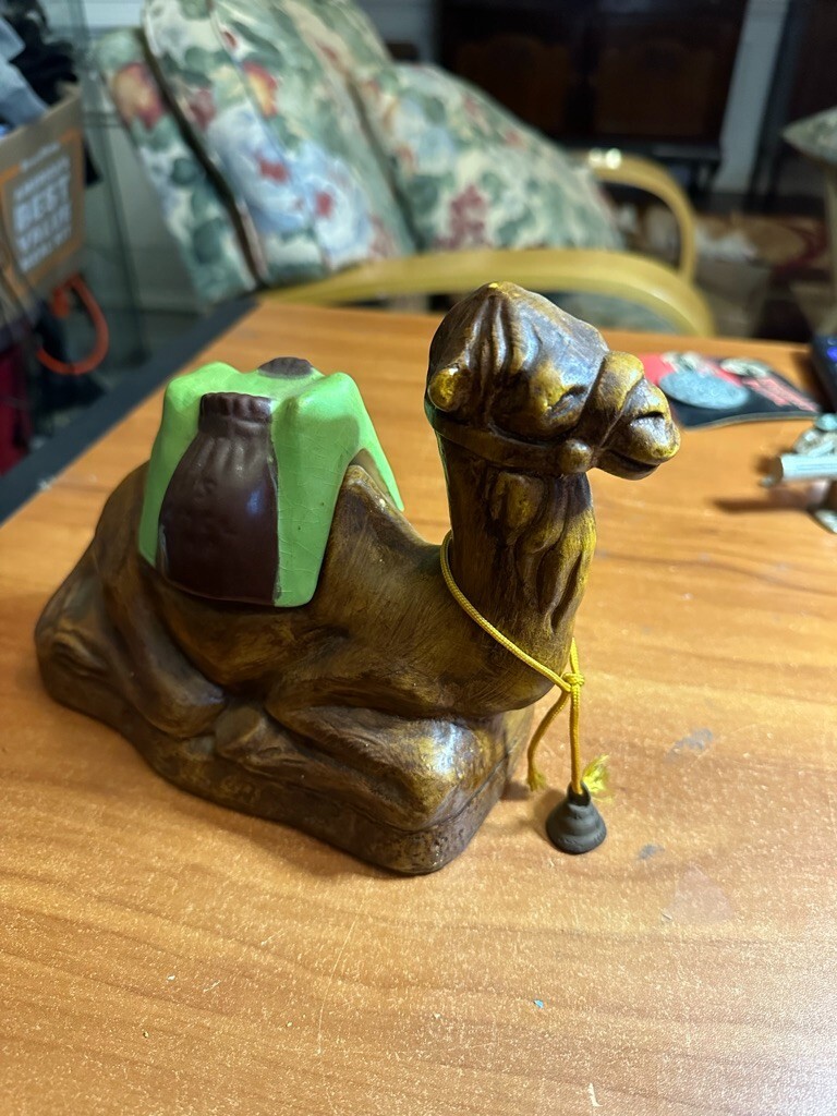 1972 Camel Decanter Statue bloom honey 9 inch vintage