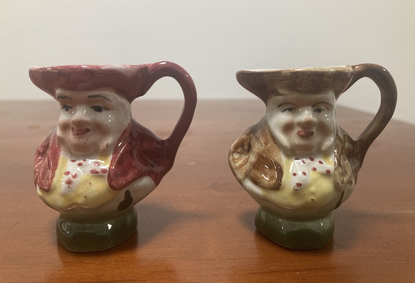 Vintage mini TOBY JUG mug pair MADE IN ENGLAND approx. 1959