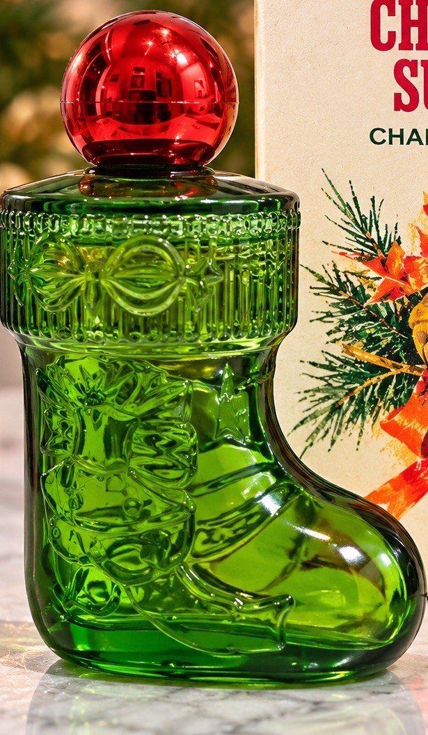 Vintage Avon Christmas Surprise Charisma Cologne – Green Glass Stocking Bottle