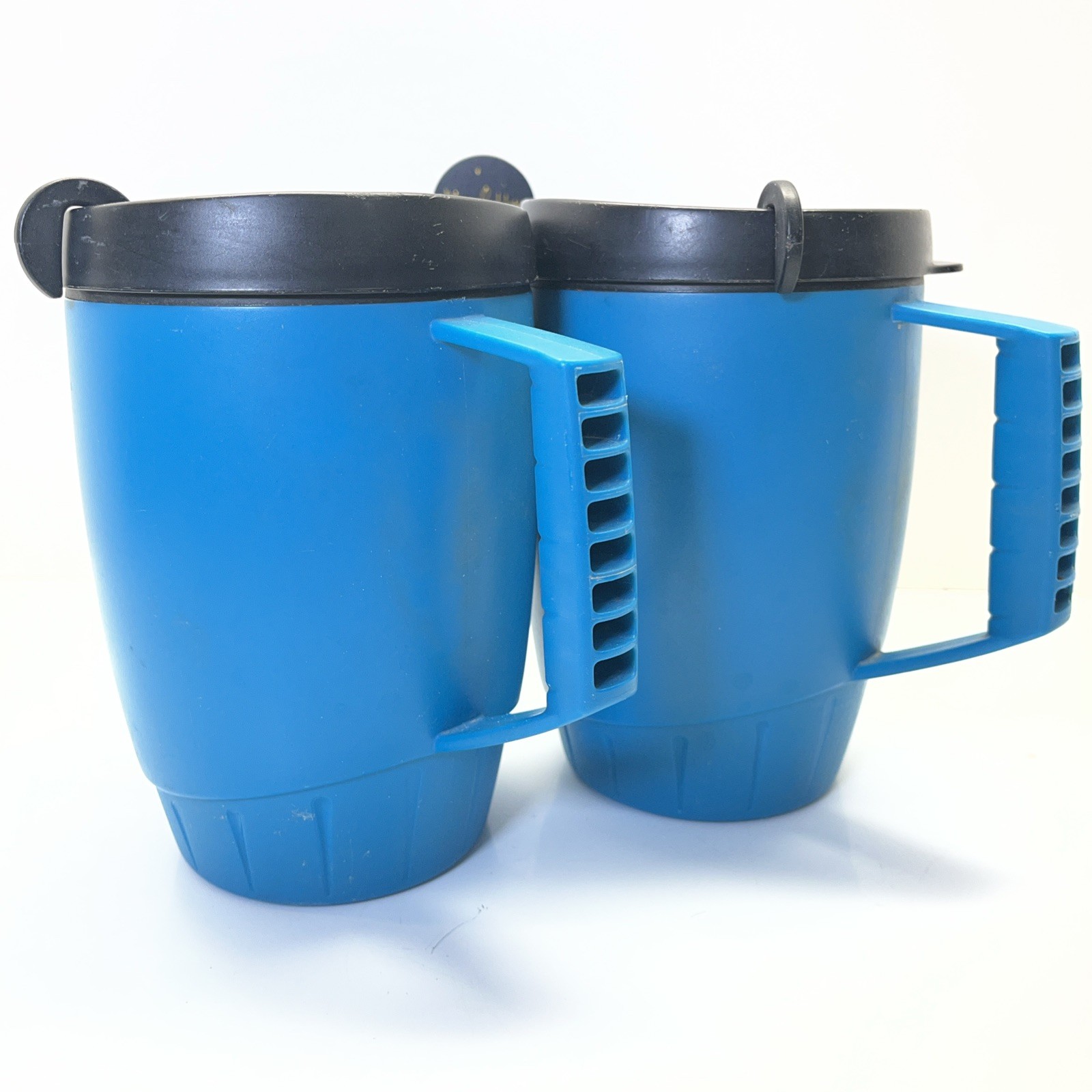 2 Vintage Aladdin 32 oz Blue Travel Mug W/ Lid Made in the USA 🇺🇸