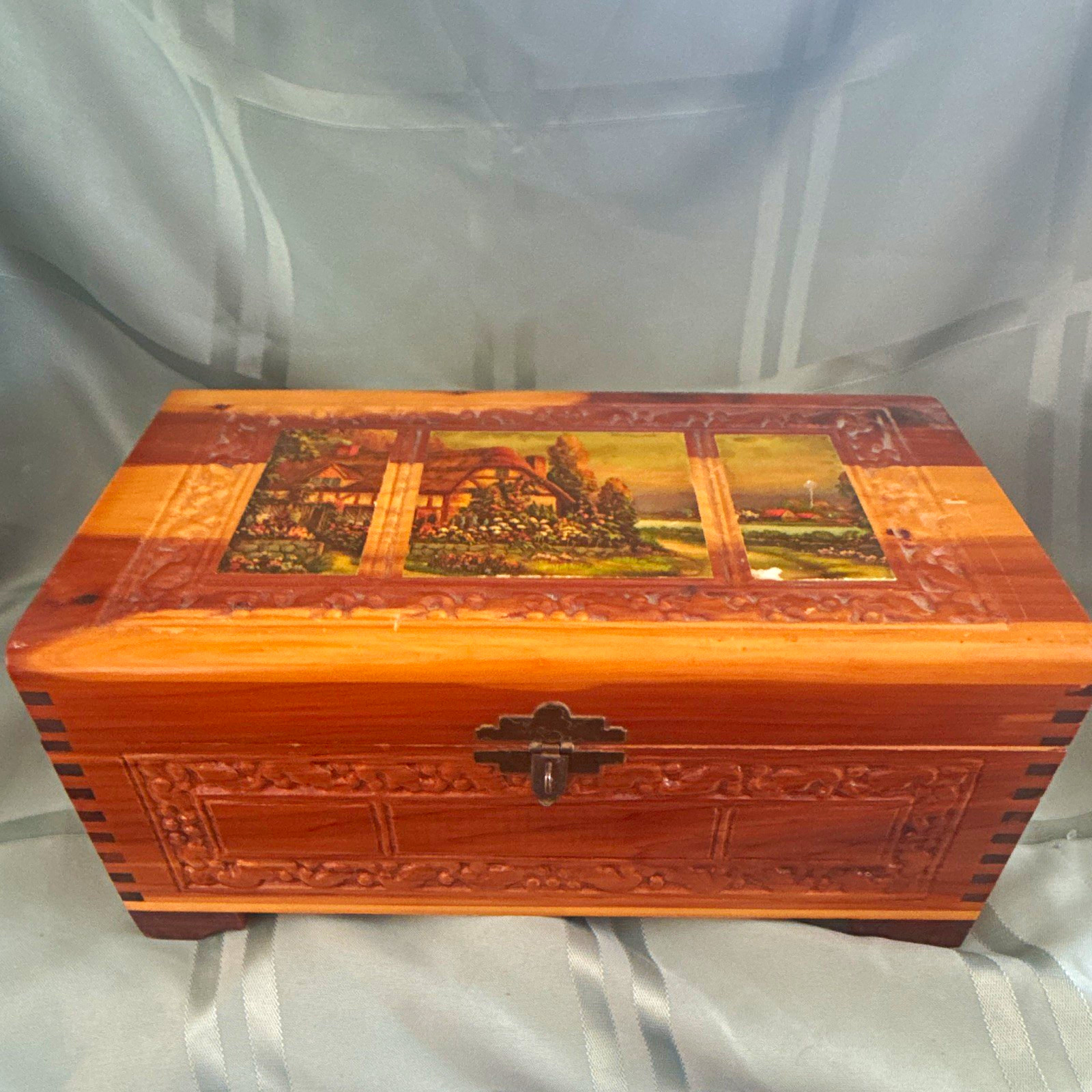Wood Jewelry Box Mirrored Lid Landscape Scene Rectangle Brown Latch Closure