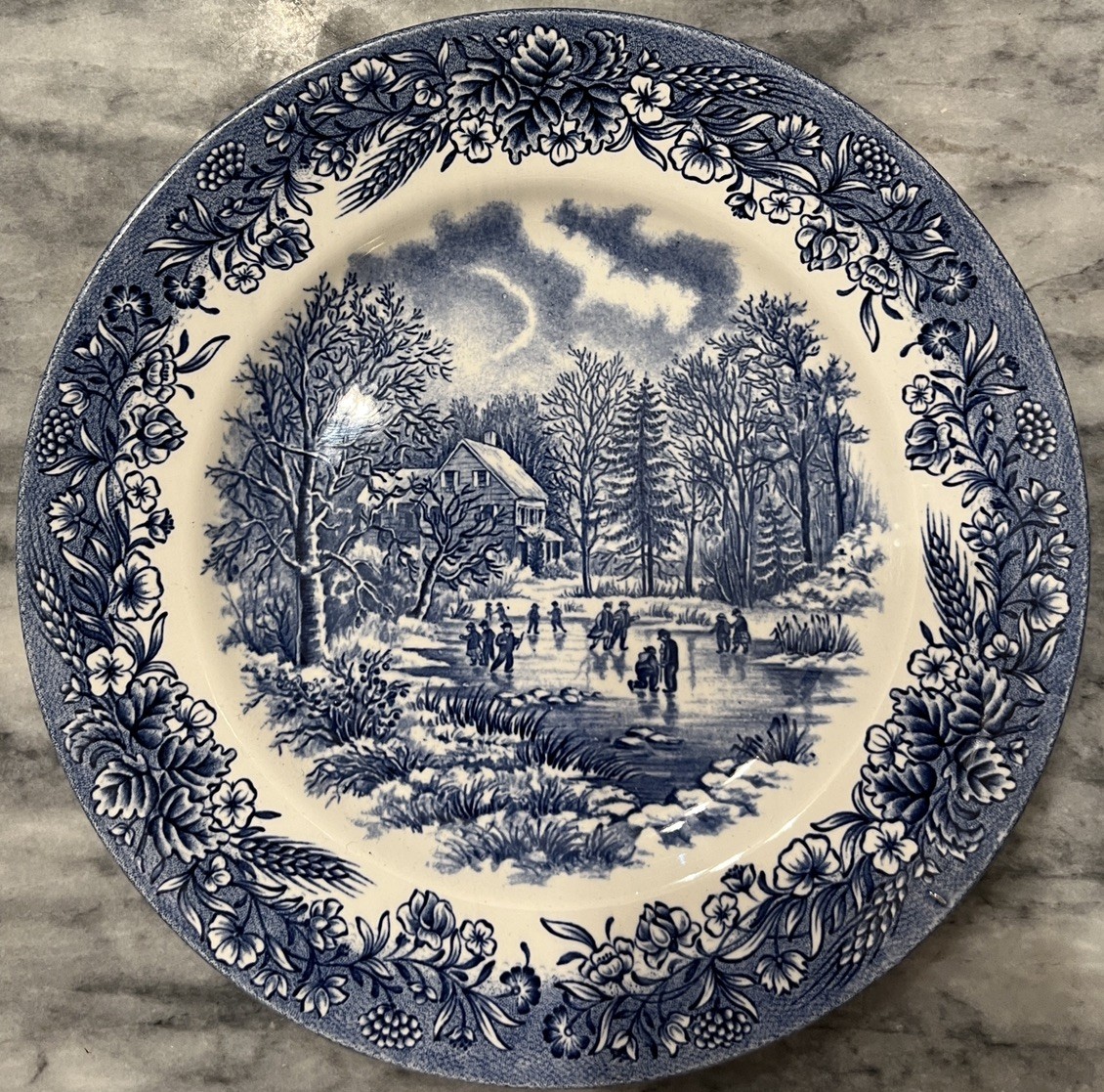 Churchill Currier & Ives Blue White Winter 8\