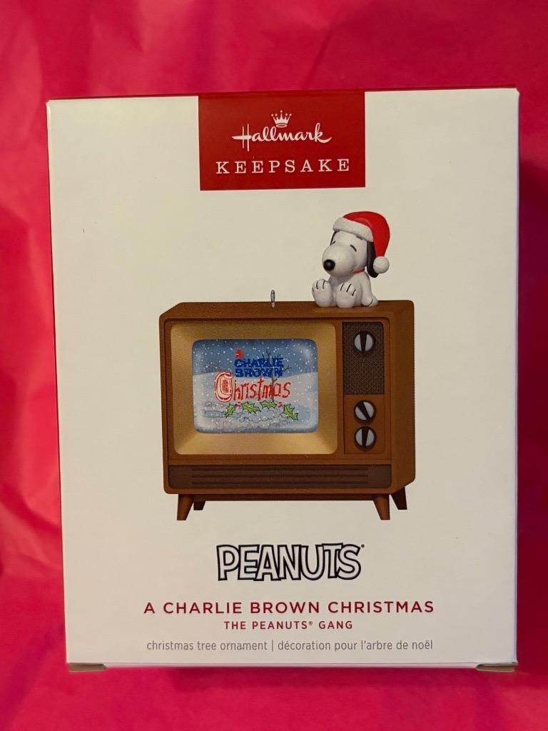 Hallmark Keepsake Ornament 2026 A Charlie Brown Christmas Snoopy Peanuts Gang TV