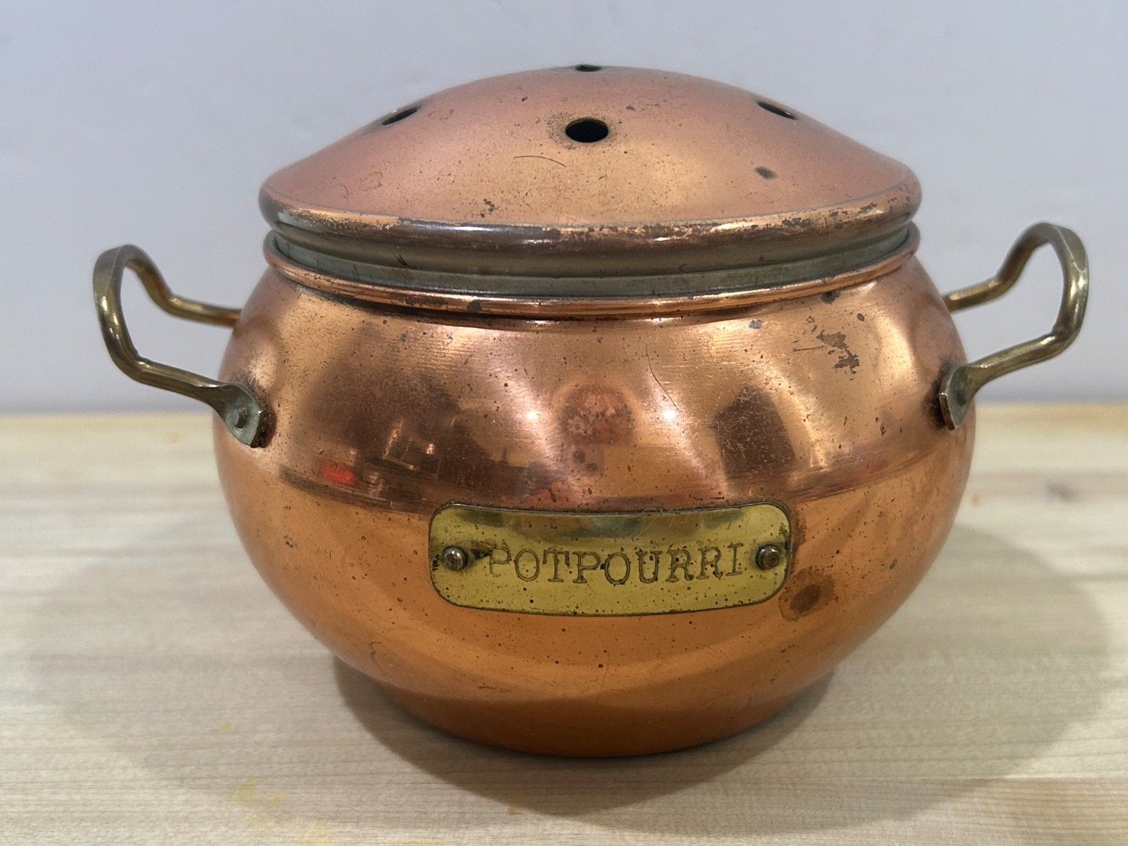Vintage Copper \'Potpourri\' Bowl Old Dutch With Lid & Brass Handles