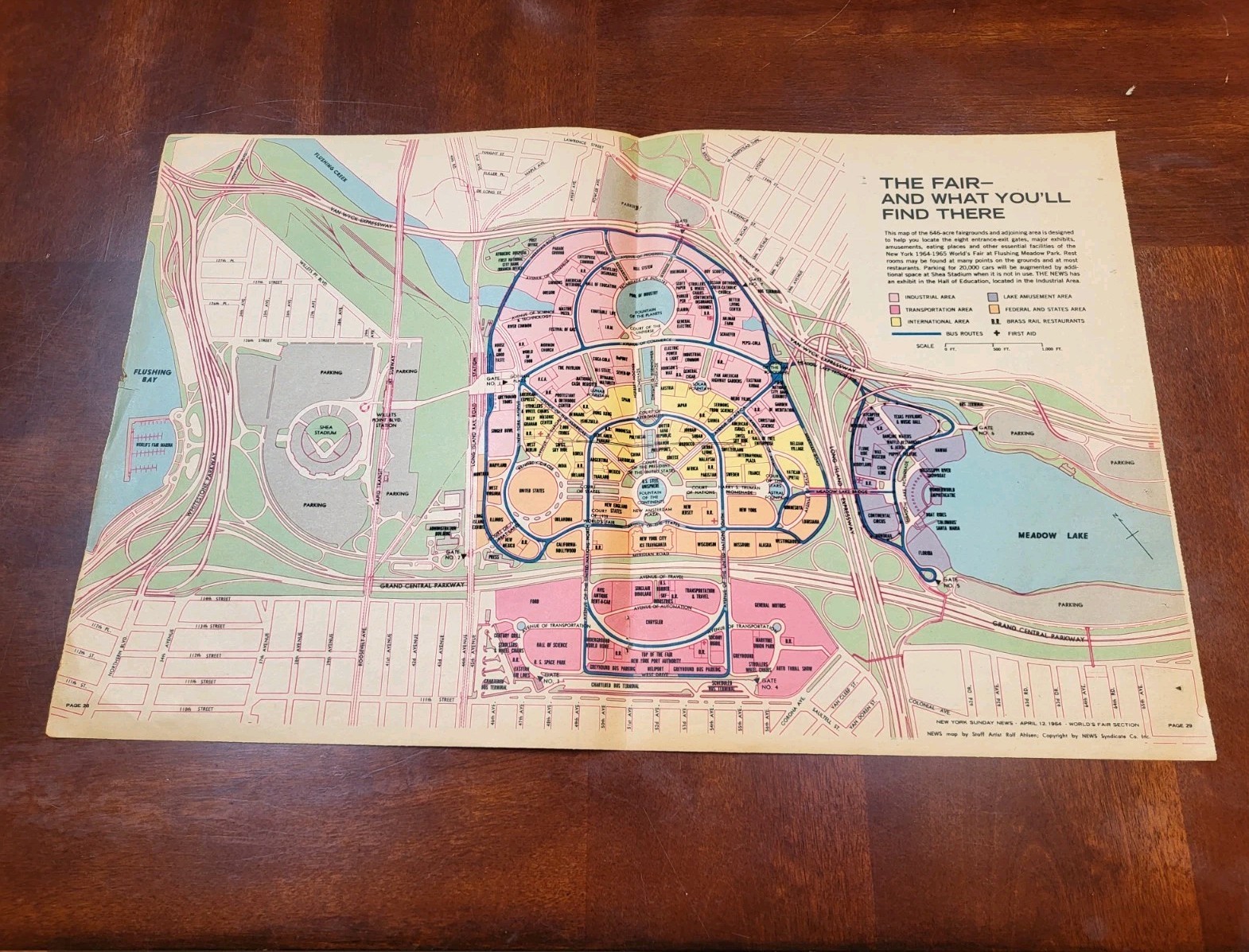 NEW YORK WORLD'S FAIR   21x13   Sunday News  4/12/64  Center Page Map