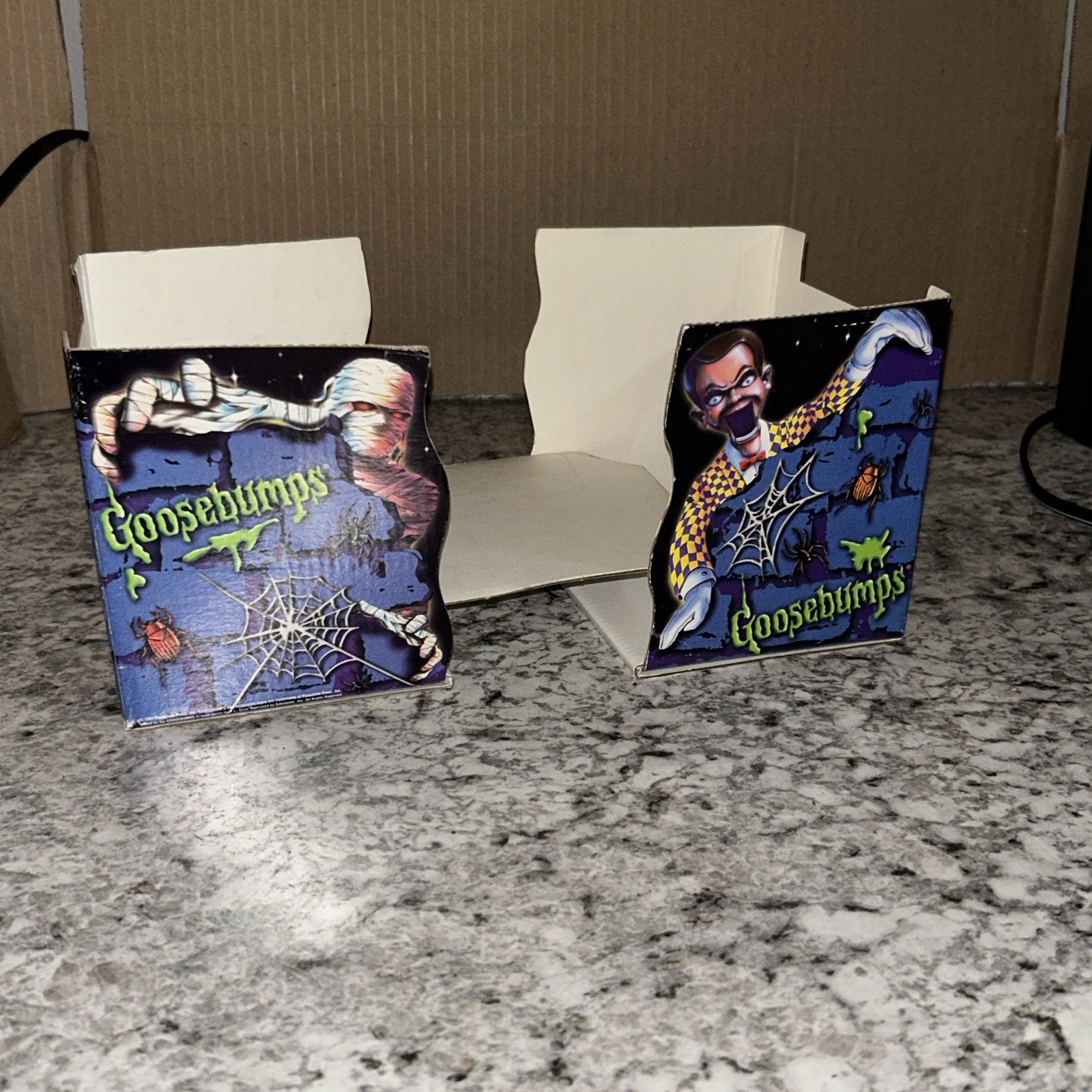 Vintage 1997 Goosebumps Cardboard Bookends Slappy Mummy RL Stine Scholastic 90s
