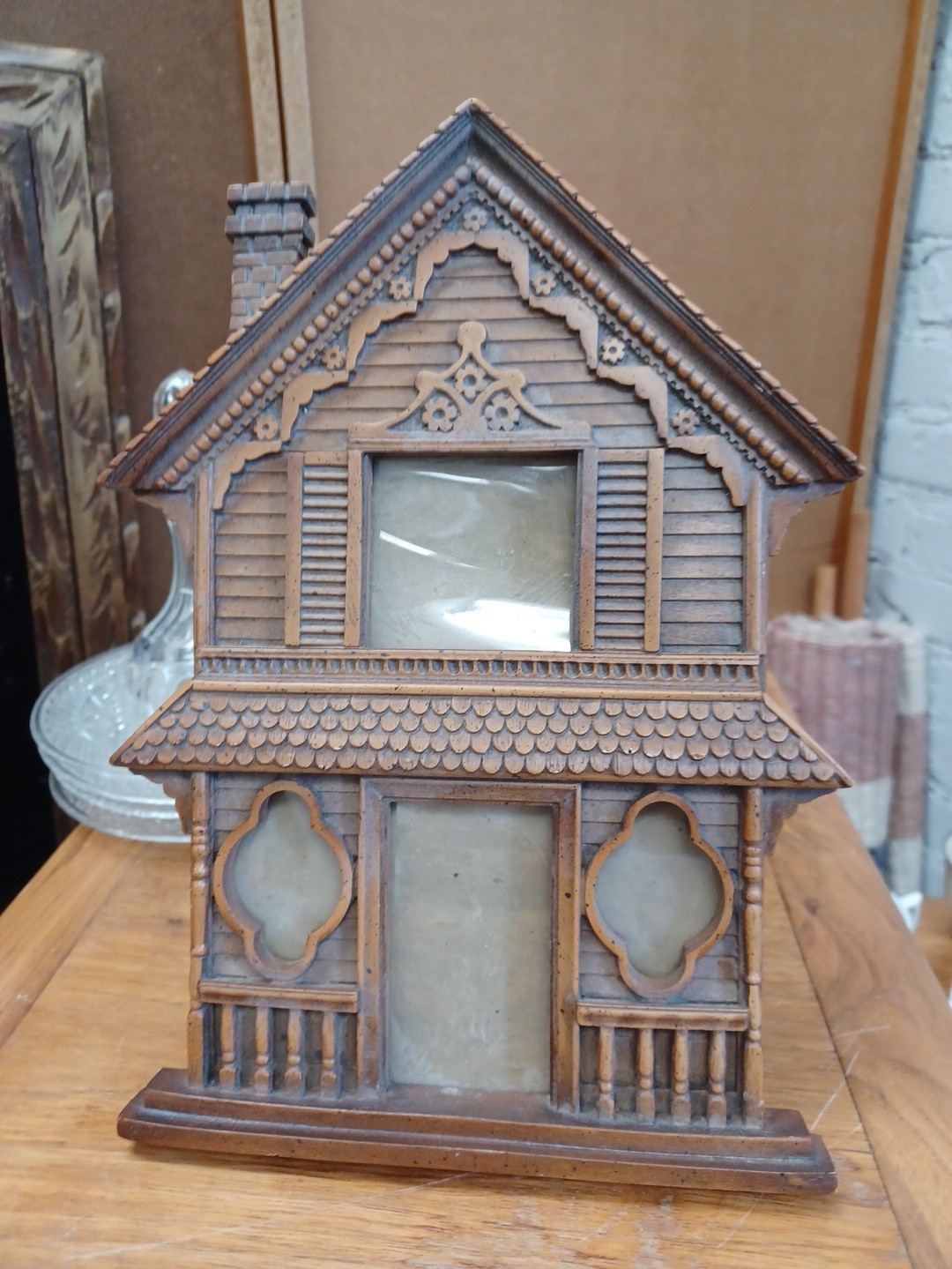 Vintage Syroco Style Victorian Gothic Haunted House Shaped Picture Frame Plastic Vintage Syroco Style Victorian Gothic Haunted House Shaped Picture Frame Plastic