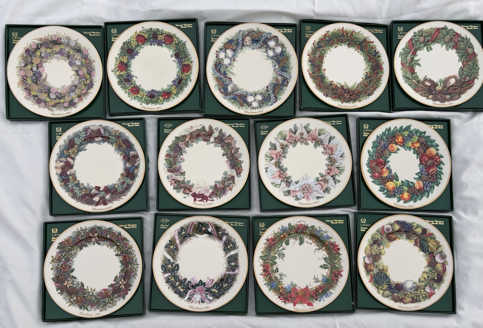 Lenox Colonial Christmas Wreath Plate Series Complete 13 Set w Boxes 1981 - 1993