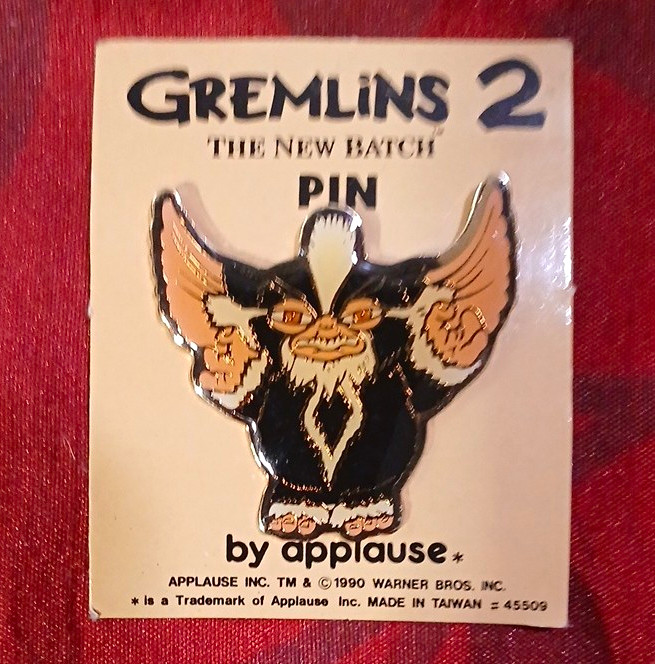 Applause Gremlins 2 New Batch Gizmo Pin 1990 Warner Bros #45509 On Card Applause Gremlins 2 New Batch Gizmo Pin 1990 Warner Bros #45509 On Card
