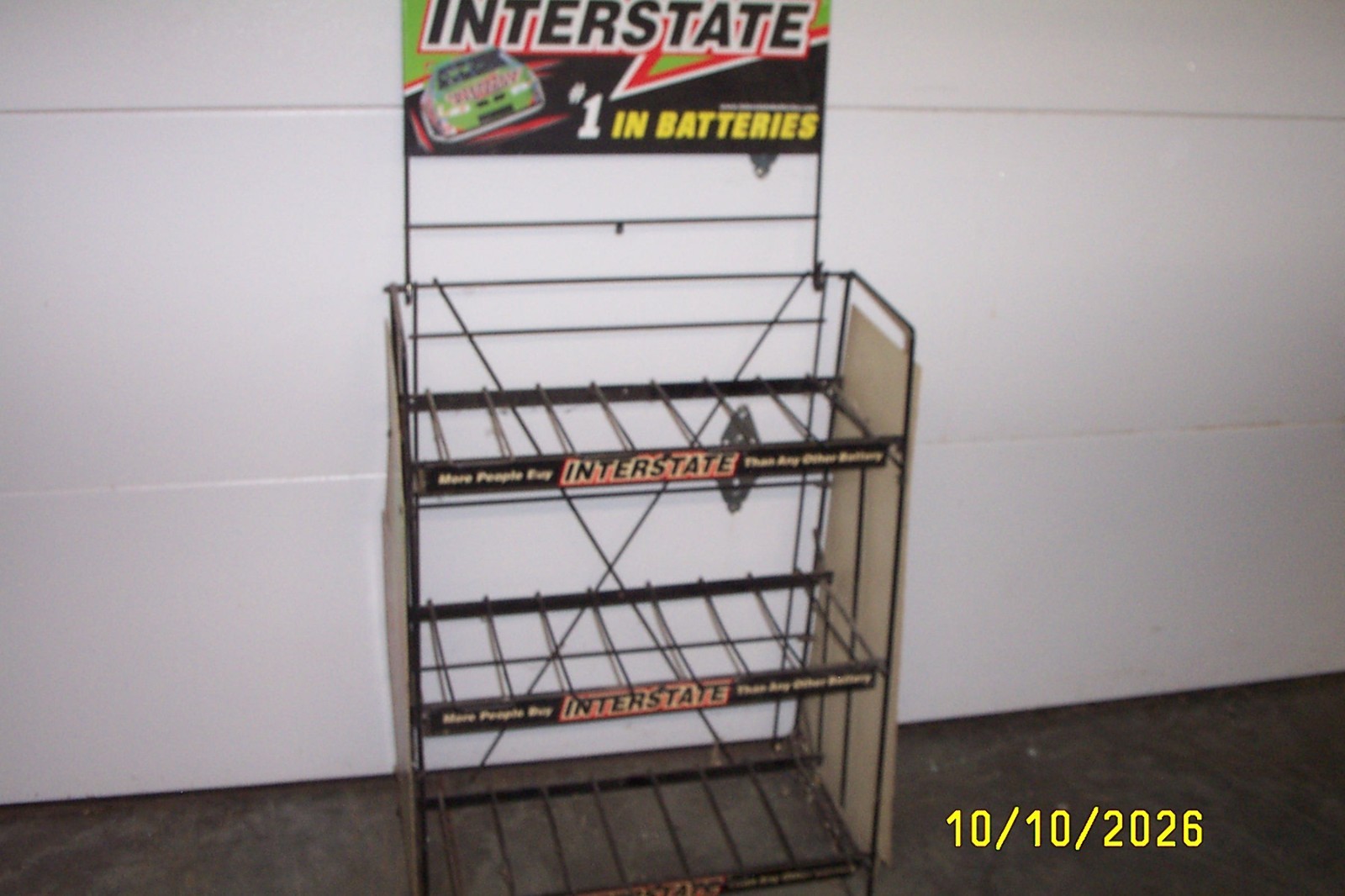 VINTAGE INTERSTATE BATTERY DISPLAY oil gas station antique cans
